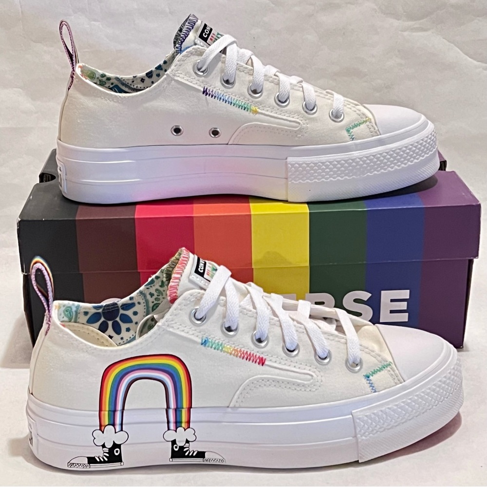 Converse Chuck Taylor All Star Lift Ox Platform Sneaker 9.5 Women/7.5 Men Egret
